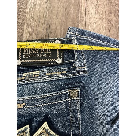 Miss Me Capri Jeans – Size 28 (Style: JD1039P4) - Picture 8 of 8